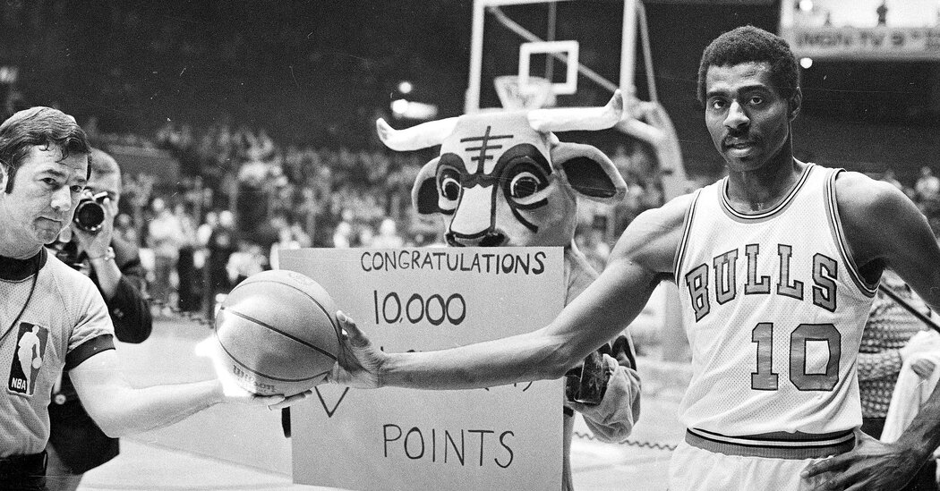 Bob Love: Chicago Bulls Icon and All-Star Passes Away at 81