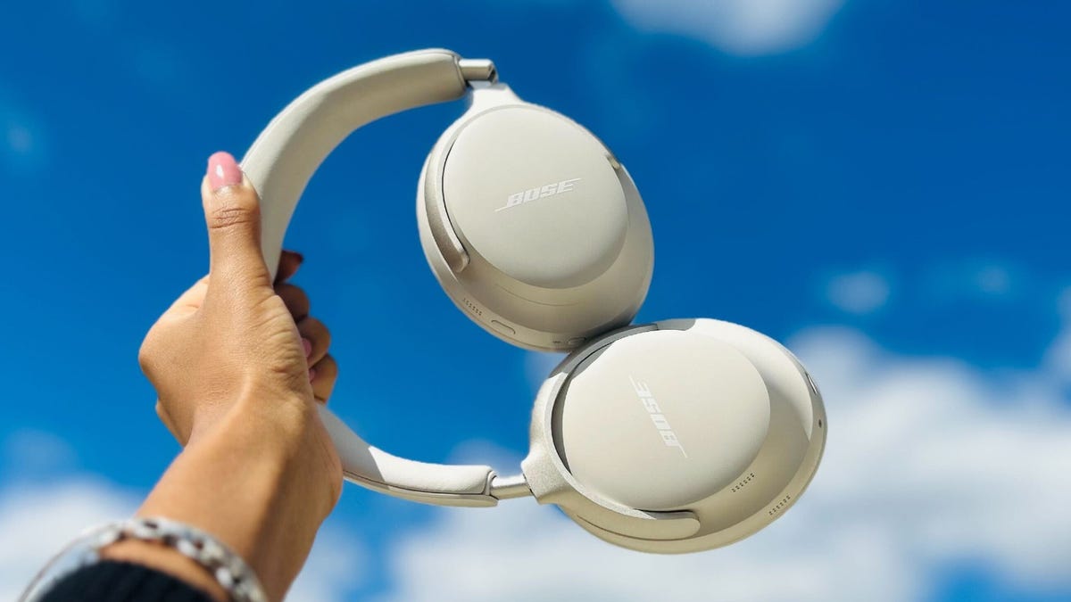 Final Opportunity: My Preferred Bose Noise-Canceling Headphones Are $100 Off This Black Friday