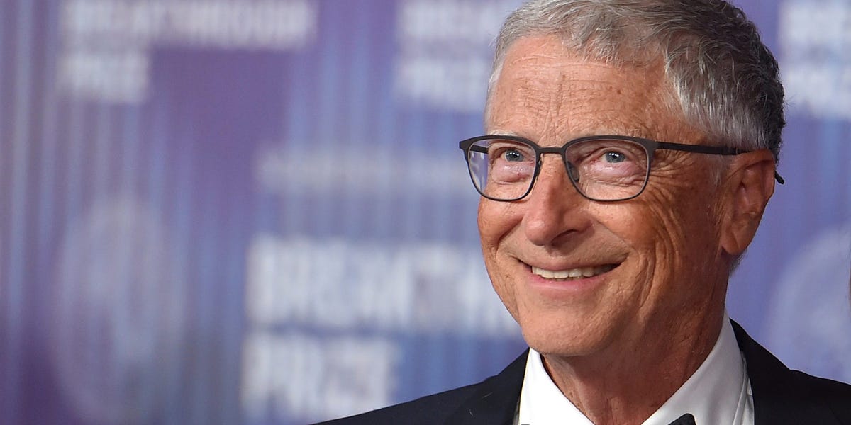 Bill Gates Shares His Favorite Books of the Year