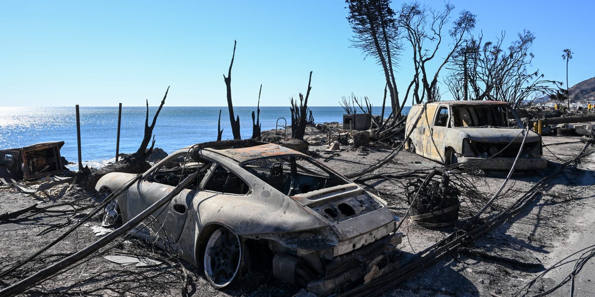 Seventh Day of LA Wildfires: 92,000 Ordered to Evacuate as Winds Loom