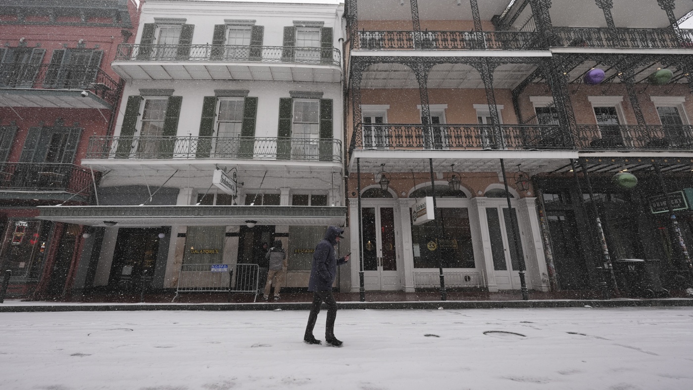 Unprecedented Blizzard Hits the Southern States, Arctic Chill Causes Severe Freeze