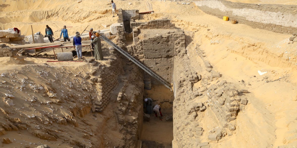 Unveiling the Tomb of a Mysterious Egyptian Ruler from a Turbulent Past
